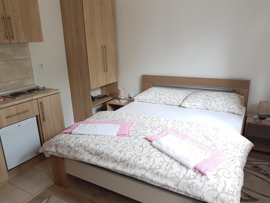 Guest House Konak Kod Danke Trebinje Habitación foto